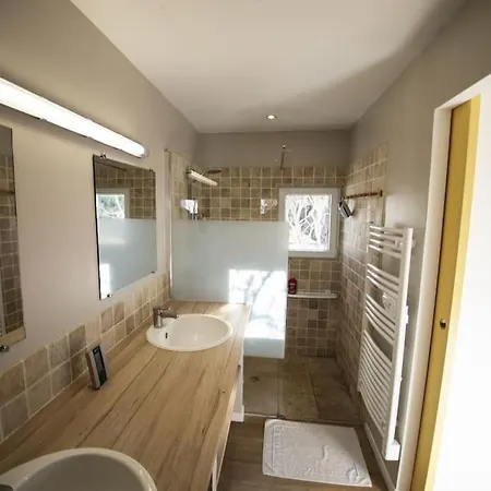 Une Ile, Entre Plages Et Marais בית נופש